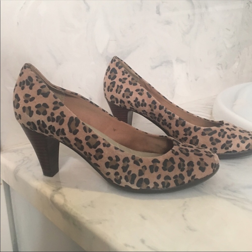 Giani Bernini Super cozy low heels like new